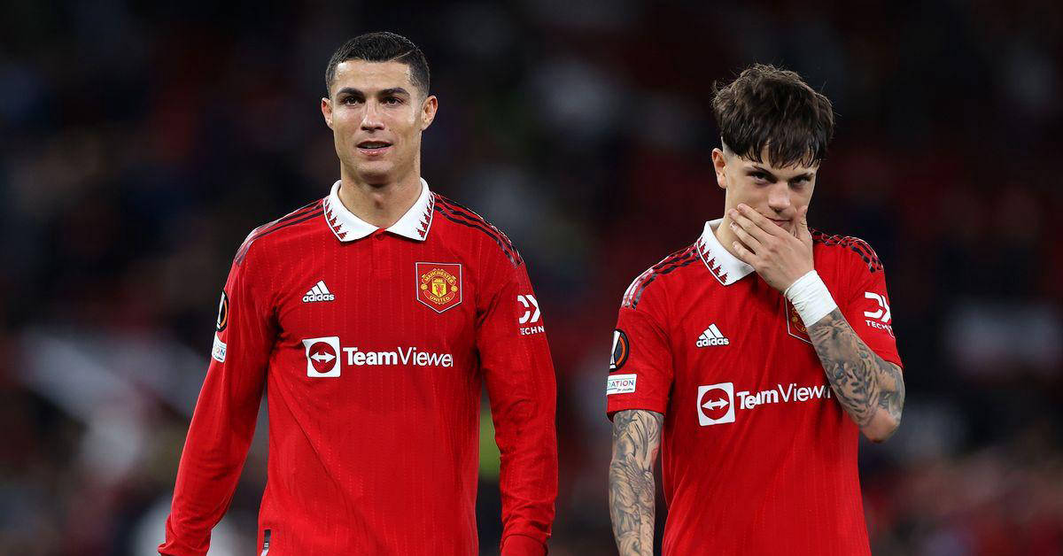 加纳乔拒绝离开欧洲，曼联标价吓退潜在买家