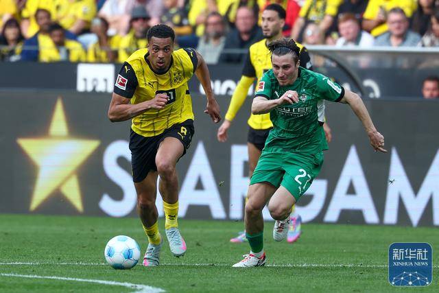 足球丨德甲：多特蒙德胜门兴格拉德巴赫