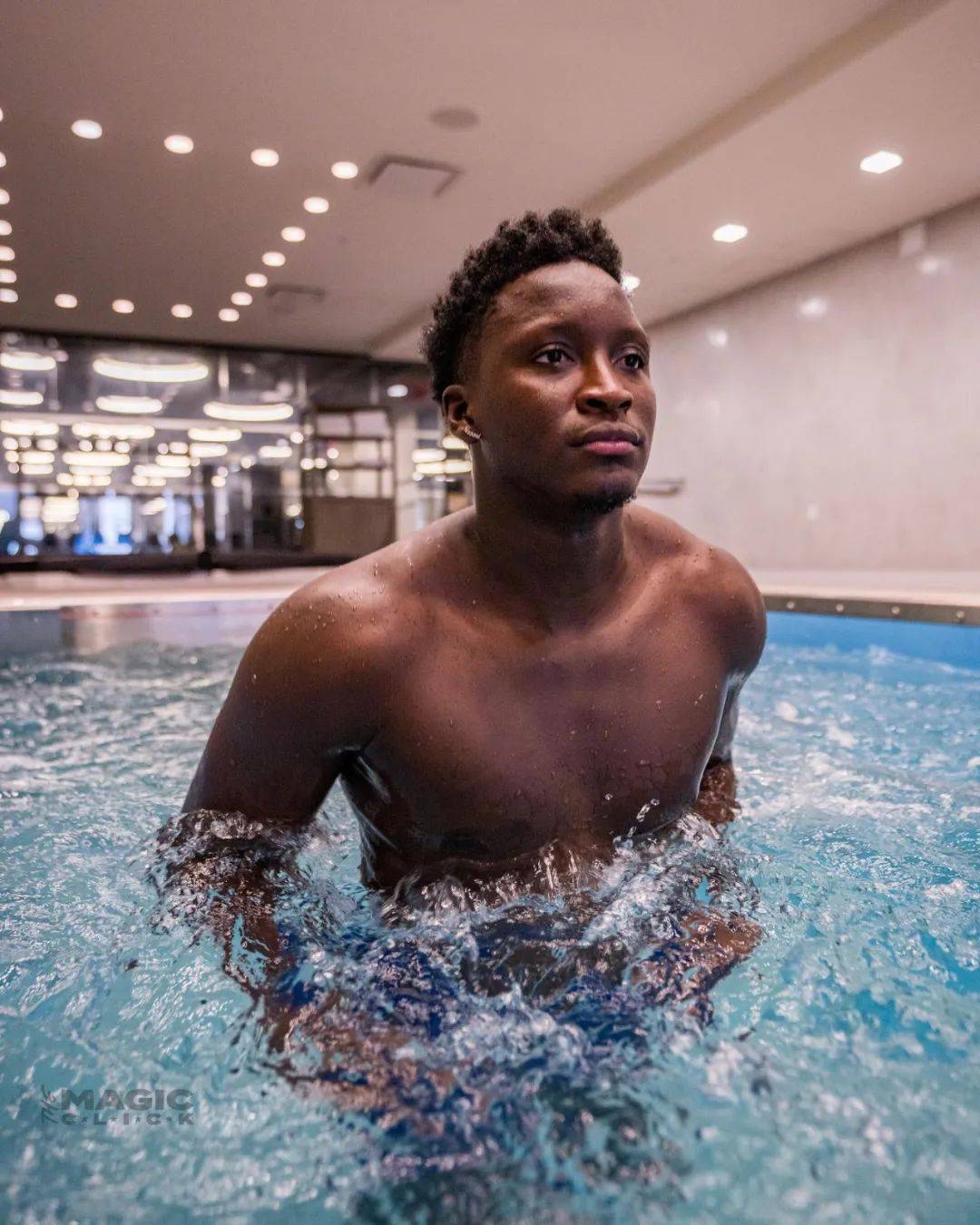 燃过，也塌了！现在来CBA都得试训？命运捉弄人啊！