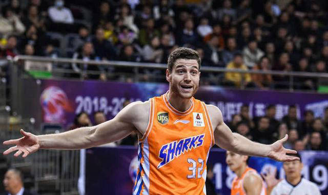 CBA球员冲击NBA：颠覆“没统治CBA就别打NBA”传统观念