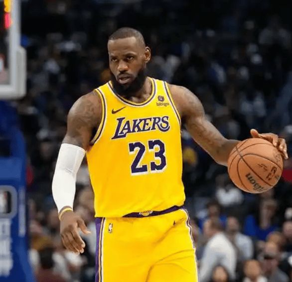 拒绝詹姆斯团队！湖人强势！佩林卡态度明确，退役巡演都难办