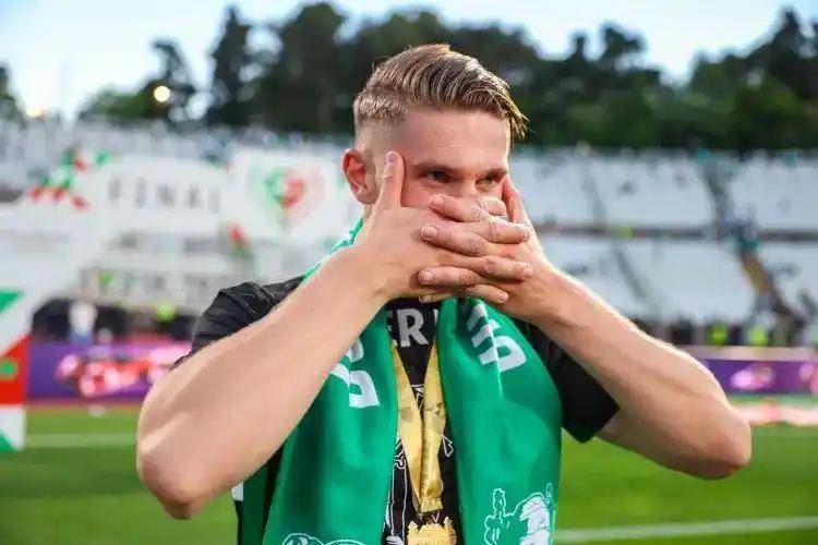 投奔恩师OR进军阿森纳？葡超神锋再次面临选择，后者一优势难拒绝