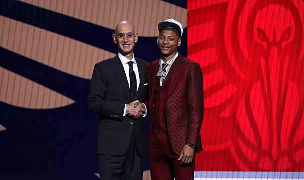 新奧(ào)尔良鹈鹕选秀操作引(yǐn)发疑虑