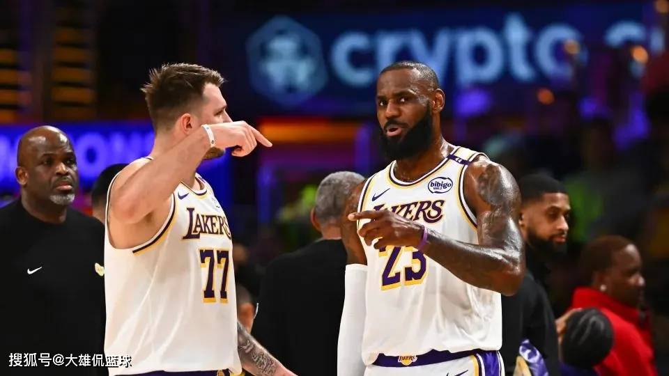 詹姆斯加入达拉斯独行侠组建三巨头，恐怕独行侠管理层不同意