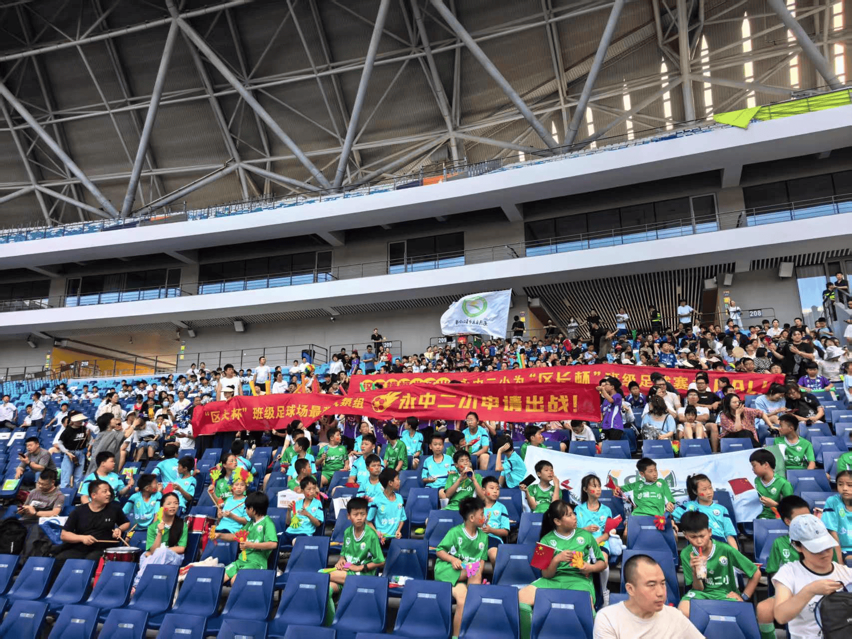 温州龙湾：校园足球班级联赛点燃学生足球梦