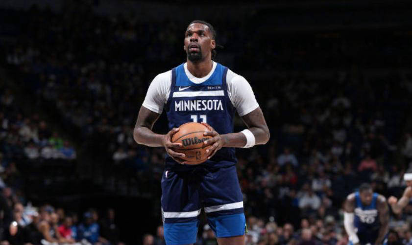 加盟洛杉矶快船，打造完美首发阵容