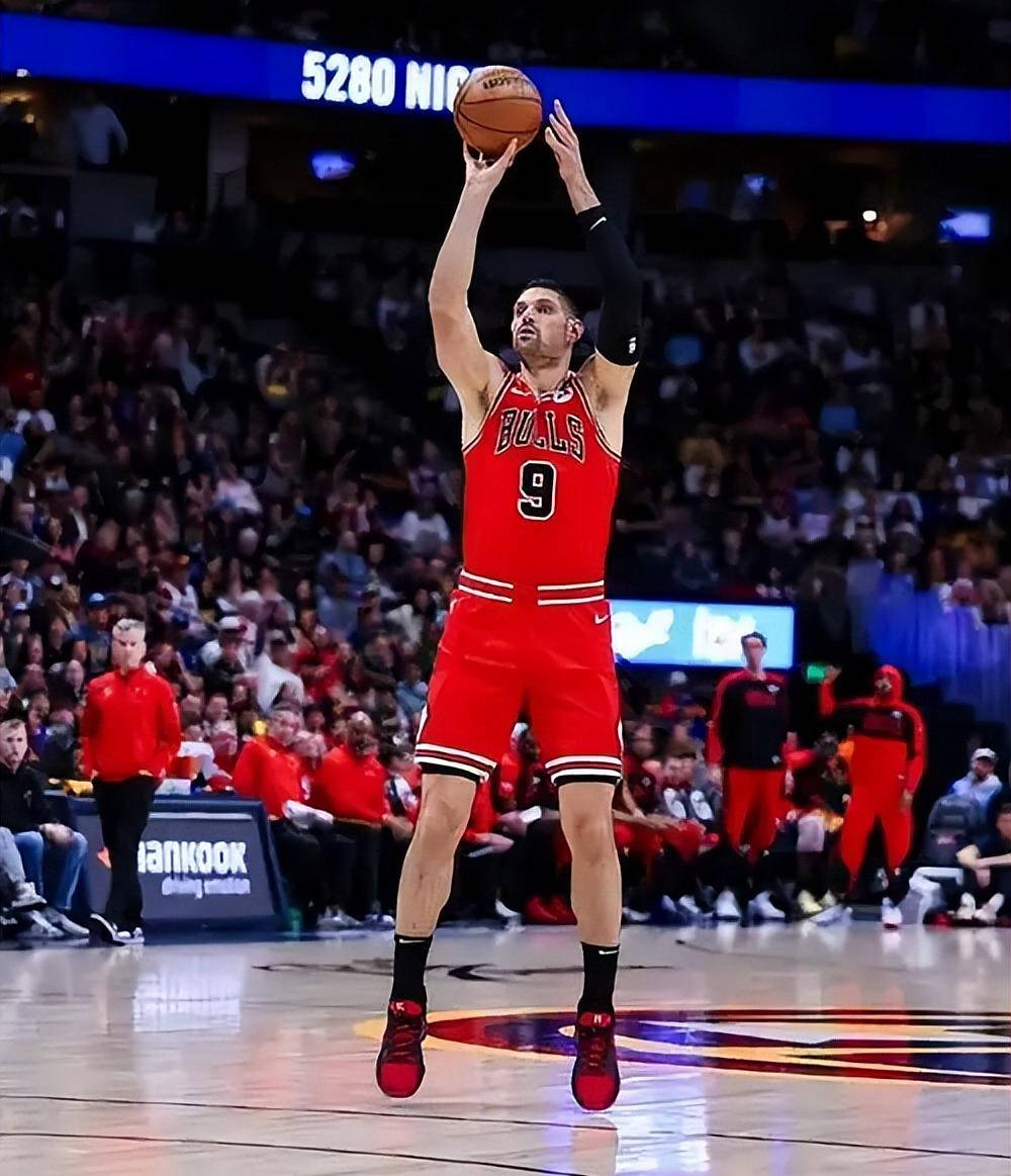 芝加哥公牛调整阵容，武切维奇或成买断对象