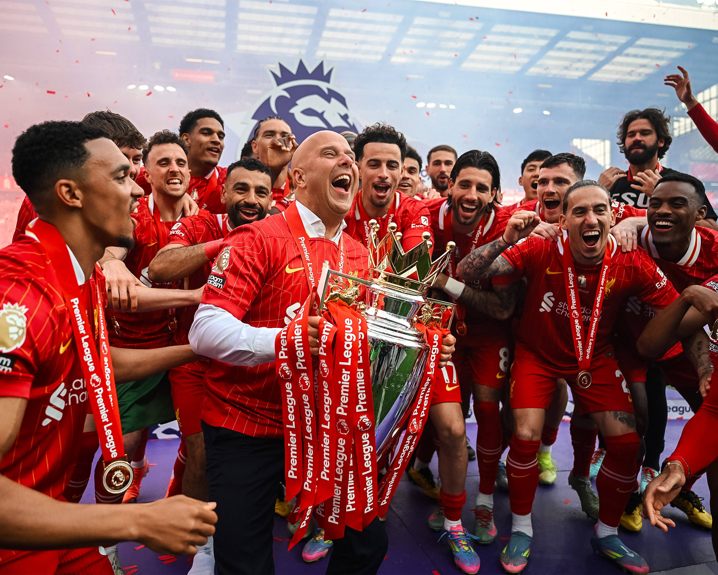 英超前瞻！利物浦3亿欧开路，斯洛特迎大考，2大核心仍是卫冕关键