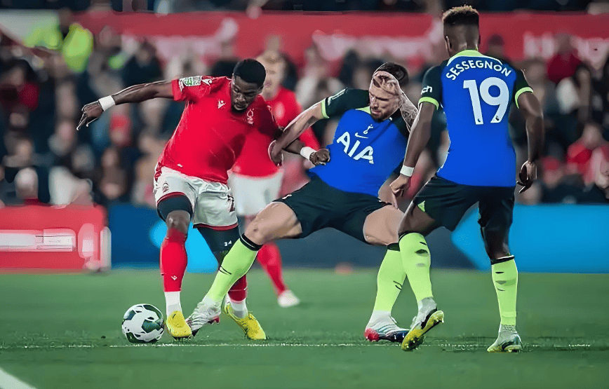 英超揭幕战 诺丁汉森林vs布伦特福德