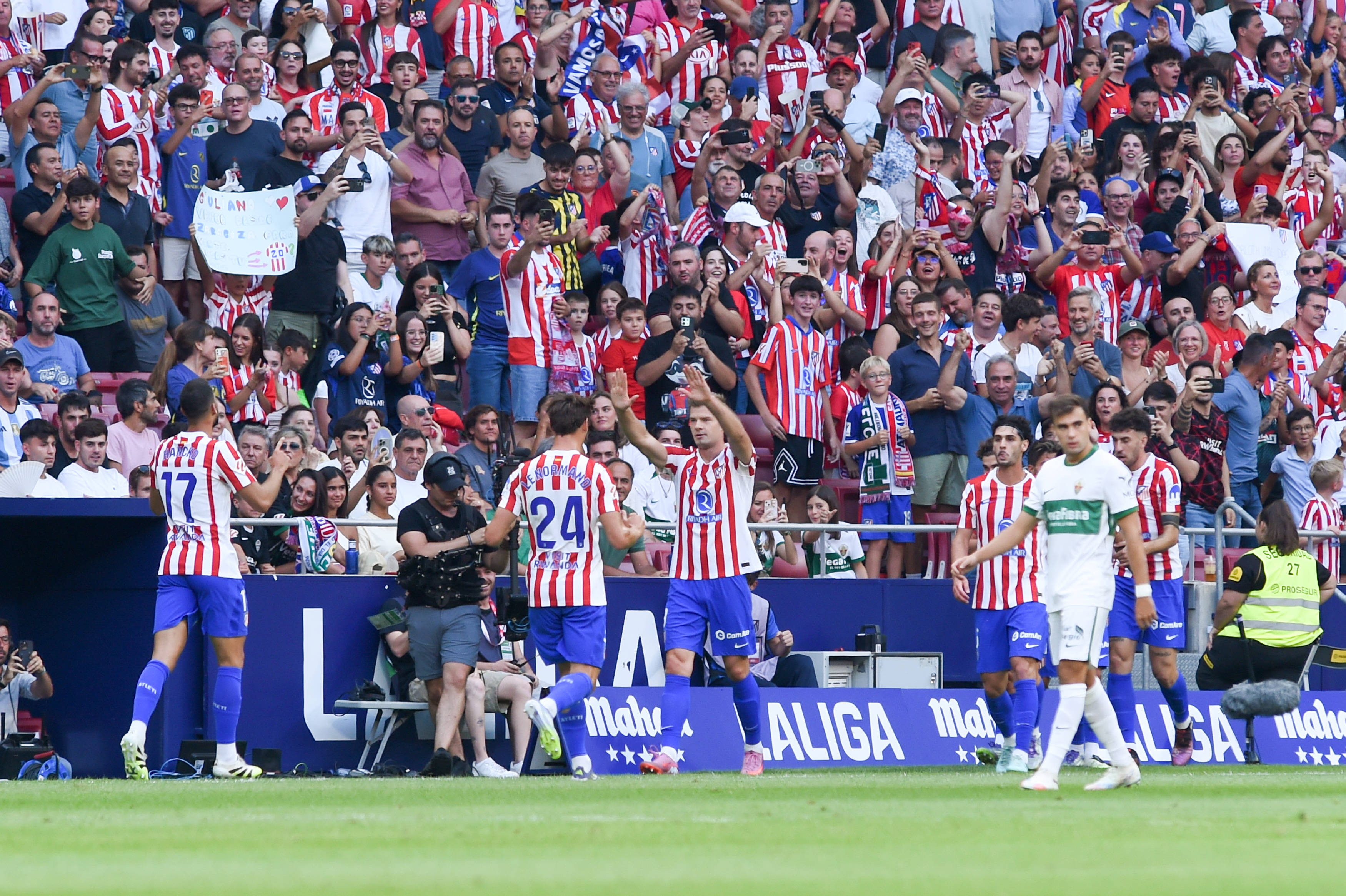 （体育）足球——西甲：马德里竞技平埃尔切