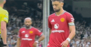 曼联昔日大腿如今变拖累！阿莫林战术用人自找麻烦，B费去留两难