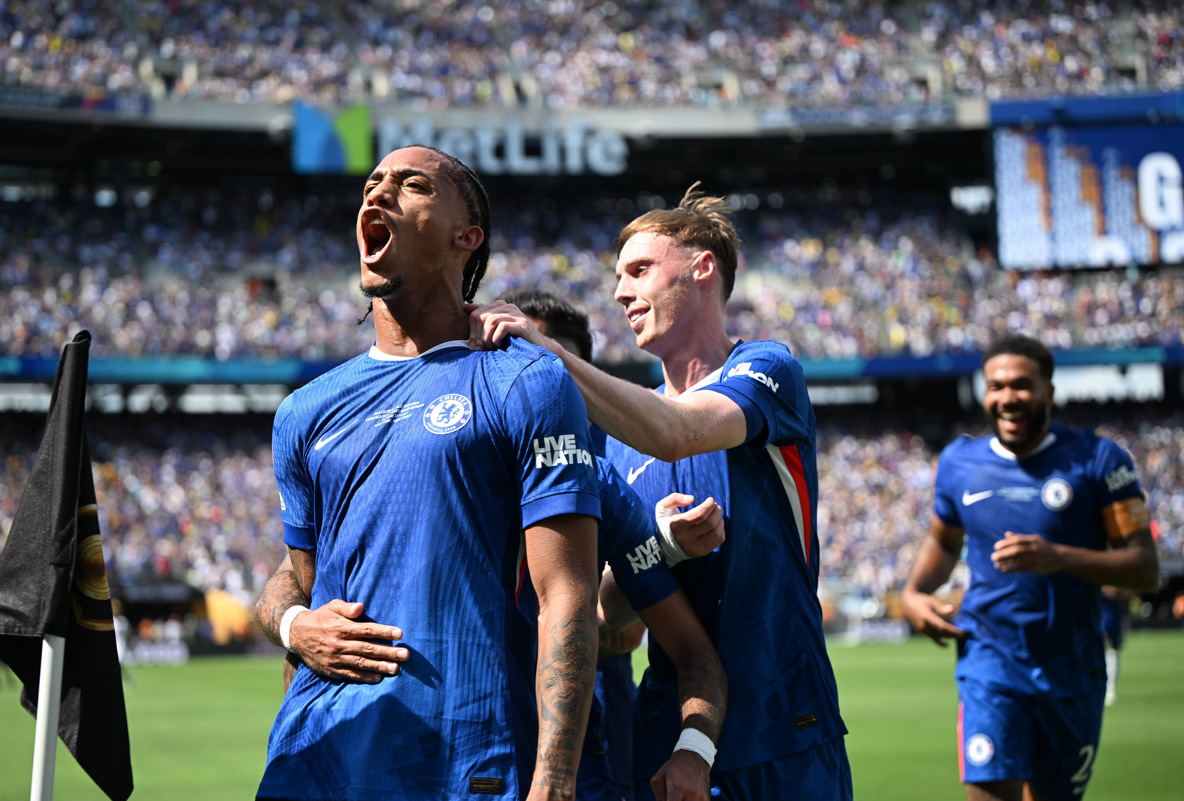 （体育）足球——世俱杯决赛：切尔西胜大巴黎 夺得世俱杯冠军