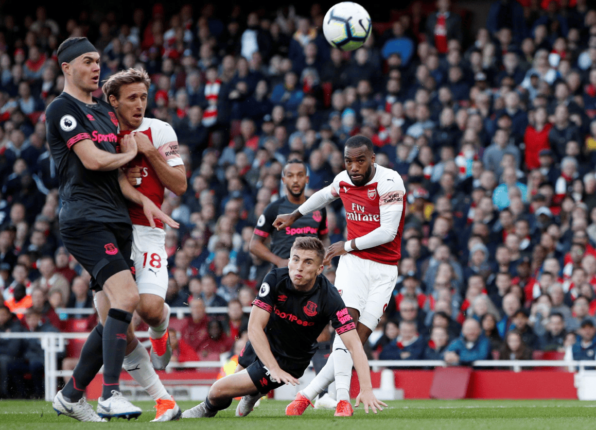 周六035 英超 埃弗顿VS阿森纳 埃弗顿 VS 阿森纳，战术韧性定胜负