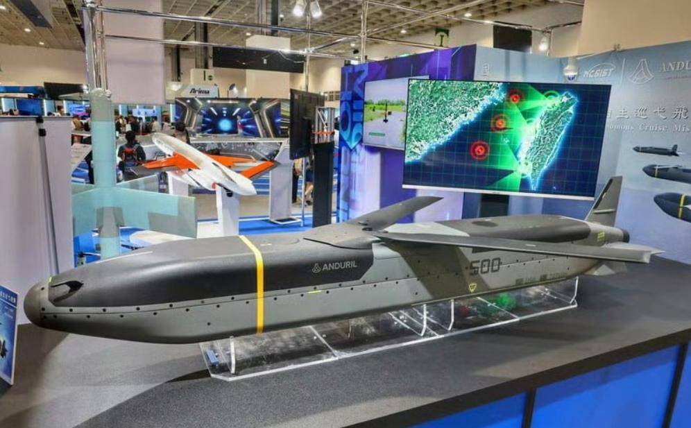 美国军火商不装了：如果中国歼-35真装了涡扇19，将是F-35的噩梦