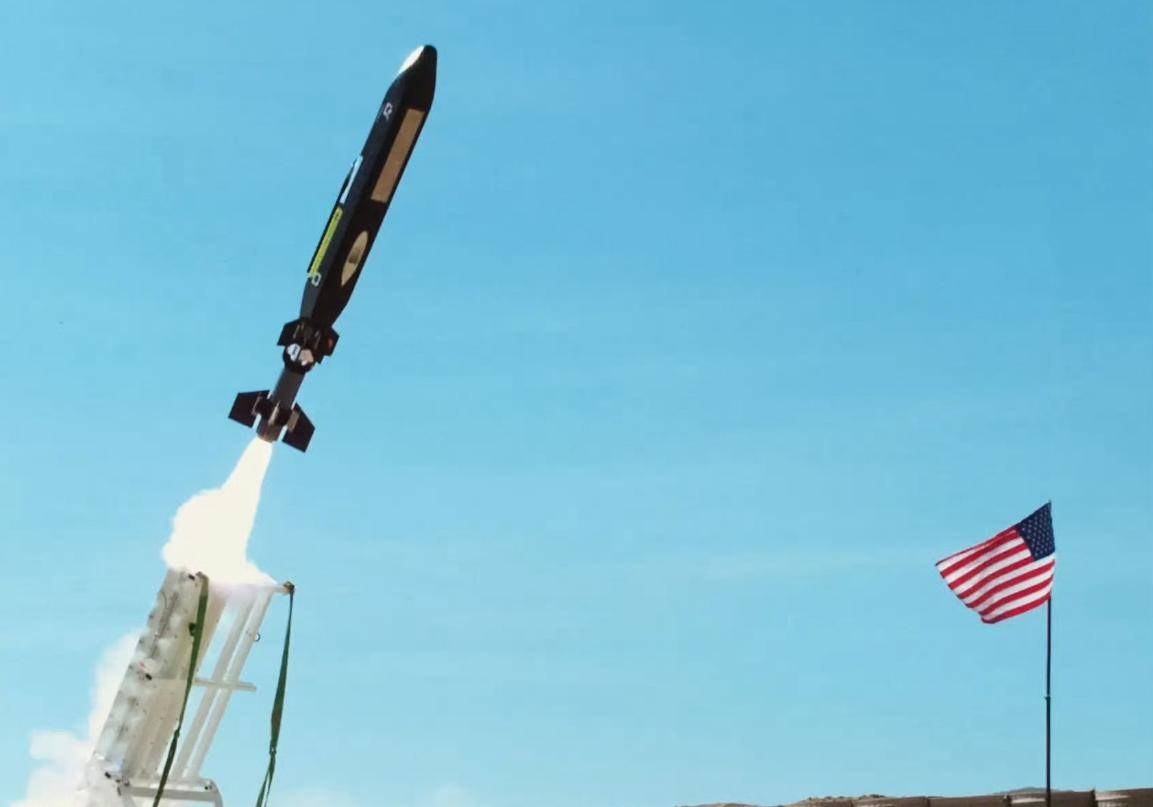 美国军火商不装了：如果中国歼-35真装了涡扇19，将是F-35的噩梦