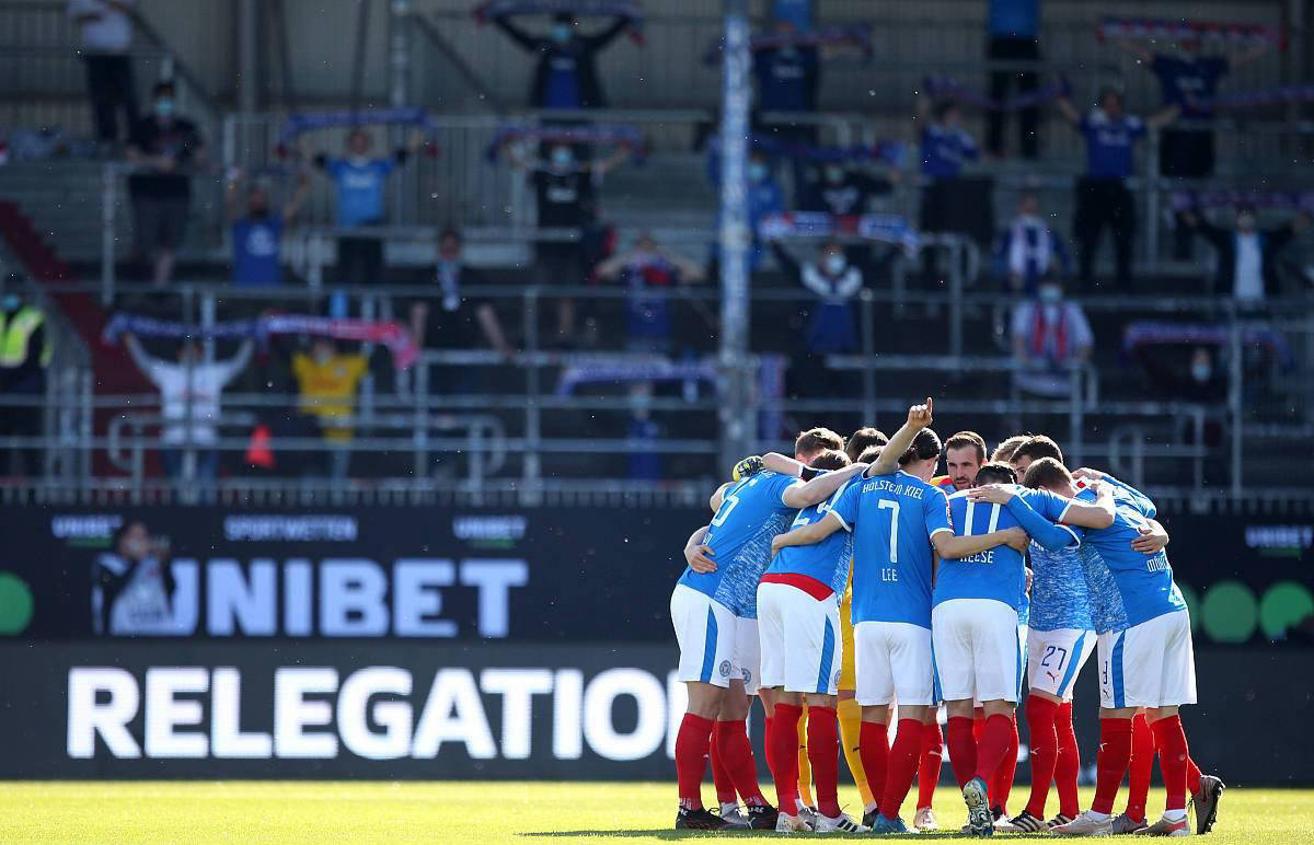 比勒菲尔德联赛近7轮不胜，荷尔斯泰因基尔能否延续强势表现？